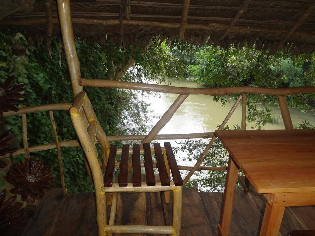 Kumbuk Tree House Villa Tissamaharama Kamer foto