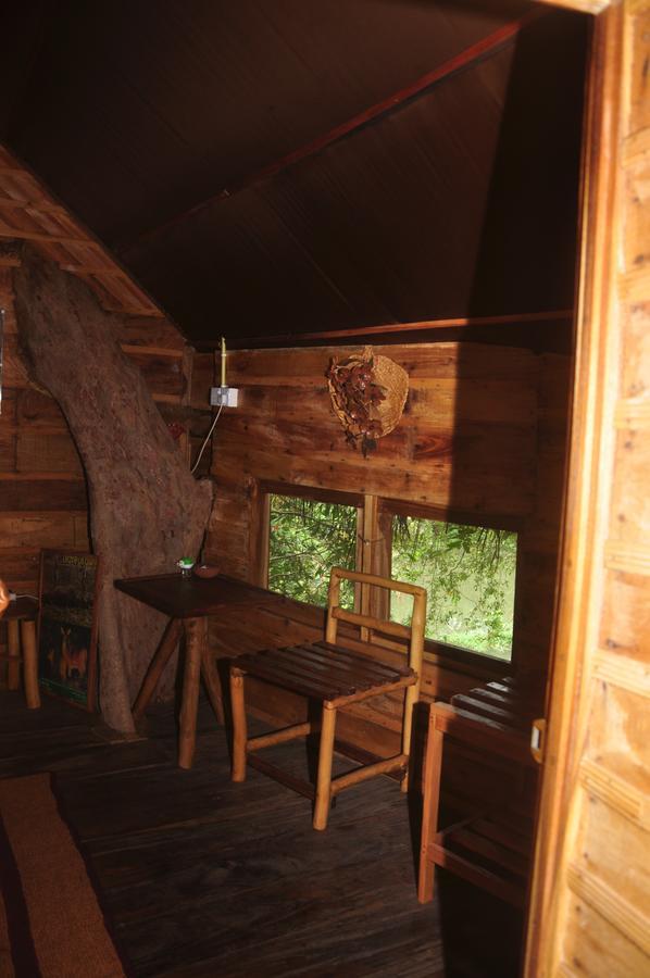 Kumbuk Tree House Villa Tissamaharama Buitenkant foto